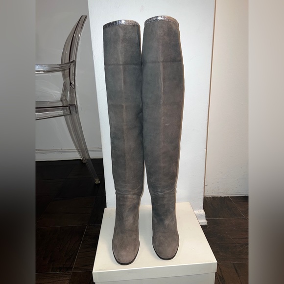 Chanel Grey Suede Metallic Fold-Over Interlocking CC Knee High Boots - Picture 5 of 10